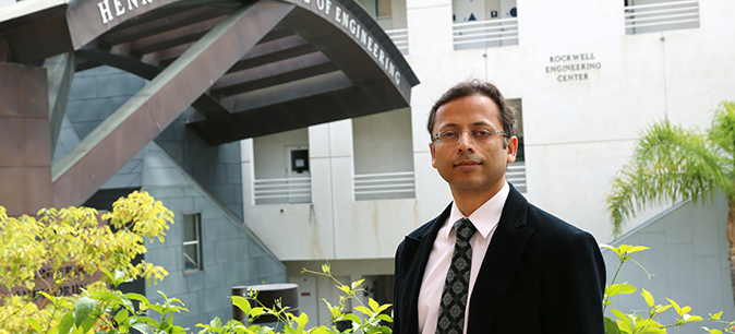 Syed Jafar of UC Irvine is one of three UC professors to win the 2015 Blavatnik National Awards for Young Scientists.