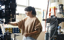 Student working at the Diane Bryant Engineering Student Design Center at UC Davis