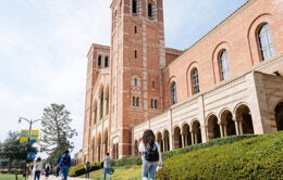 Students on UCLA campus