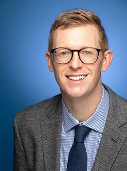 Dan Gibbons headshot