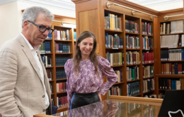 President Milliken speaking with a UC Berkeley librarian